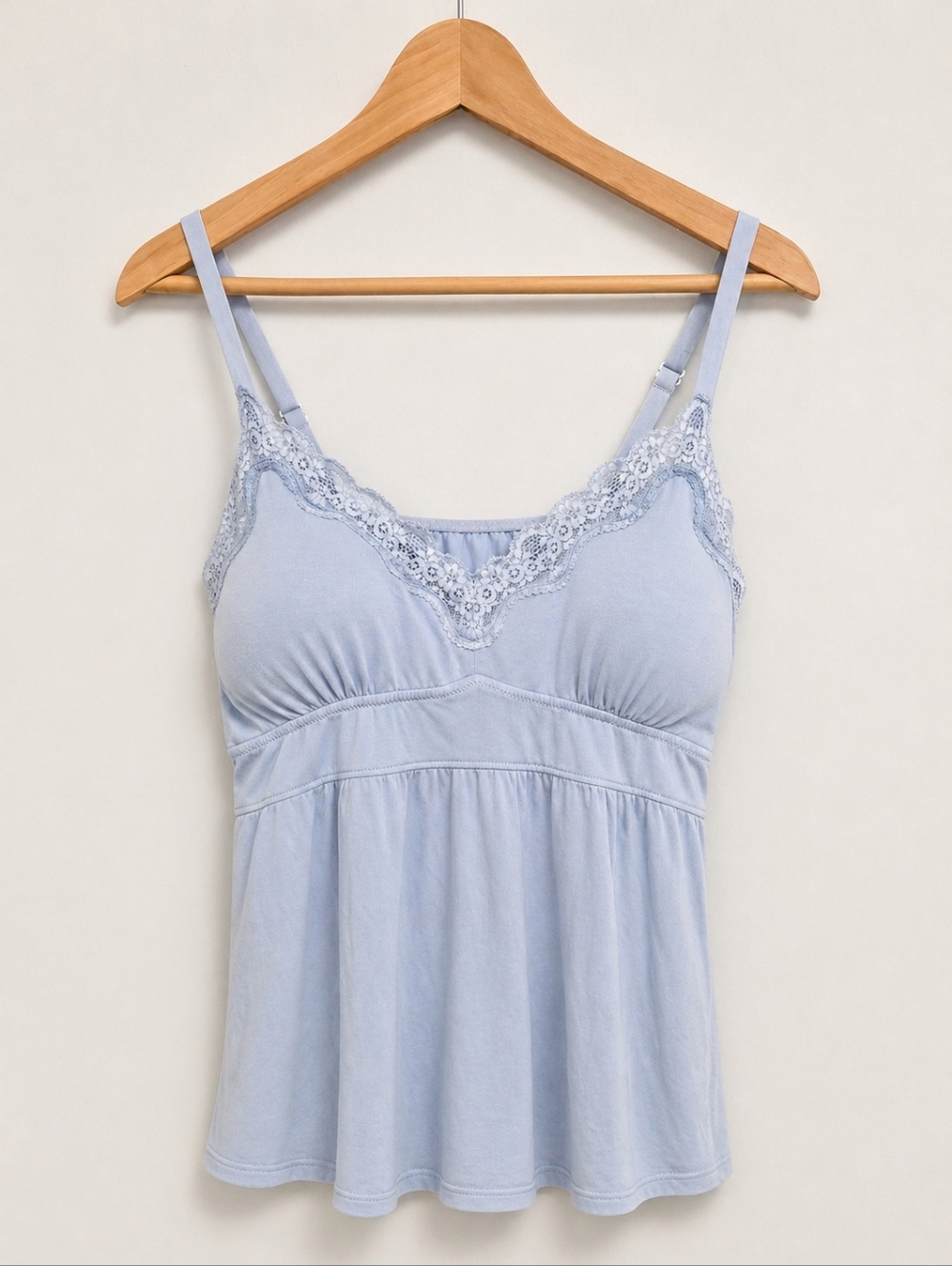 Knix Lace Trim Camisole Light Blue Size L Wireless Shelf Bra Tank Top